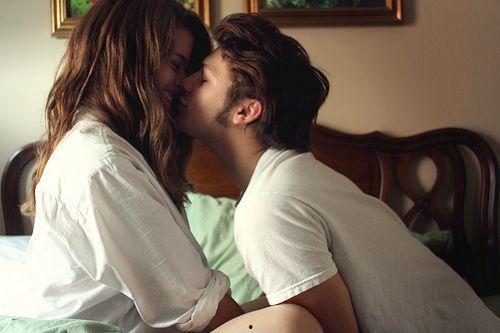 国产女人床上高潮视频,女人高潮的私密瞬间