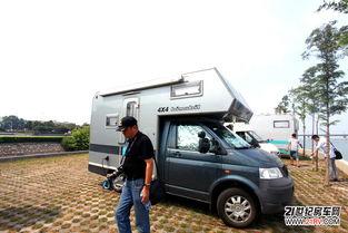 国产房车旅行自驾游视频