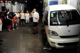 国产面包车堵车视频,视频揭示交通现状